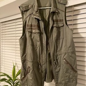 White House Black Market Cargo Vest